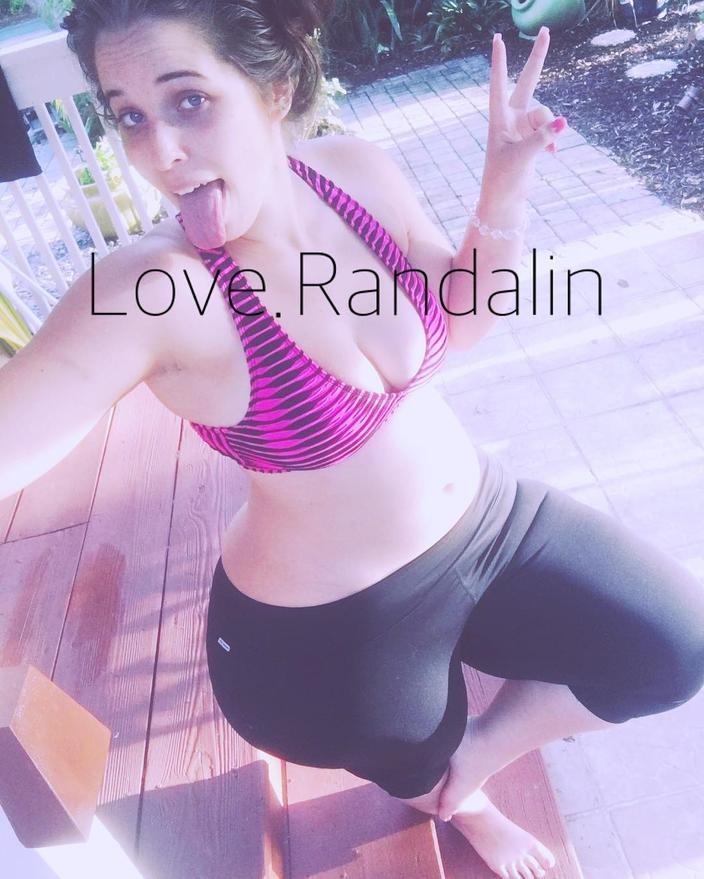 Miss randalin exposing booty